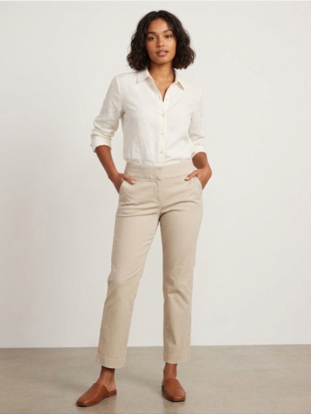 Attyre Cropped Straight-Leg Slacks in Light Beige